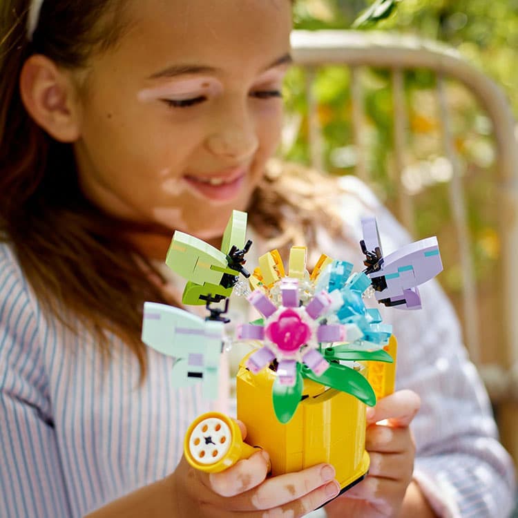 LEGO Creator 3’ü 1 Arada Sulama Kabında Çiçekler - 420 Parça (31149) — görsel 6