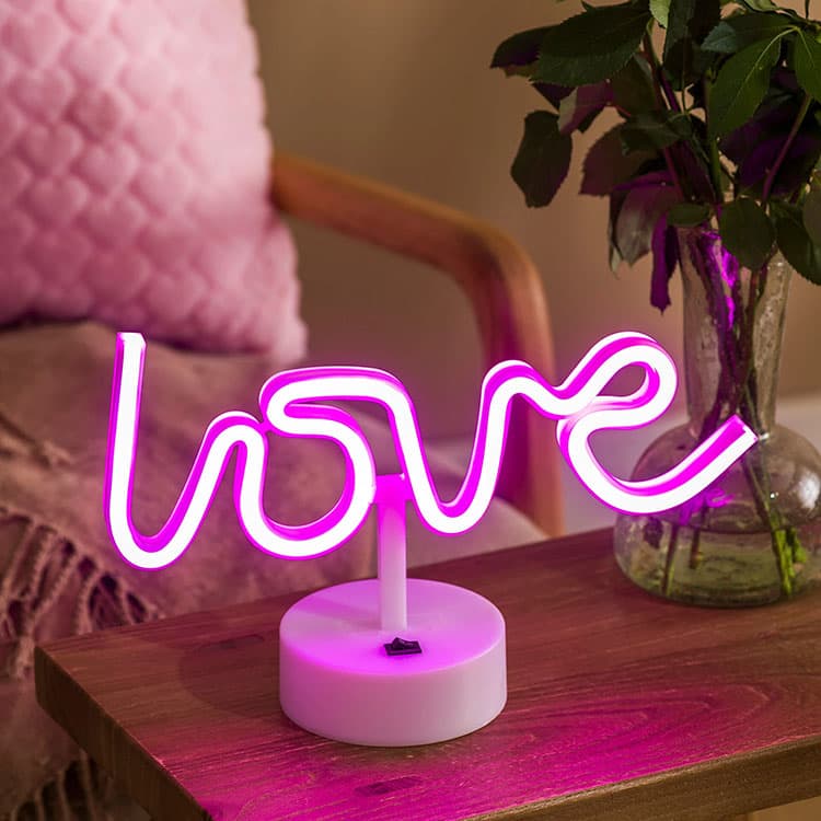 LCW Home Love Yazı Figürlü Dekoratif Işık (Pembe | 28 cm) — görsel 3