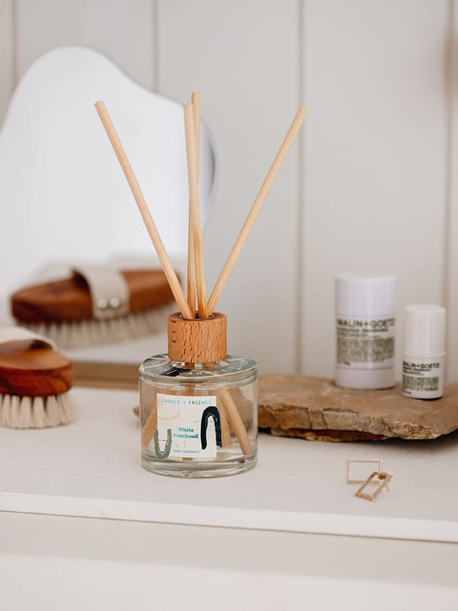 Candle + Friends No 4 White Patchouli Çubuklu Oda Kokusu