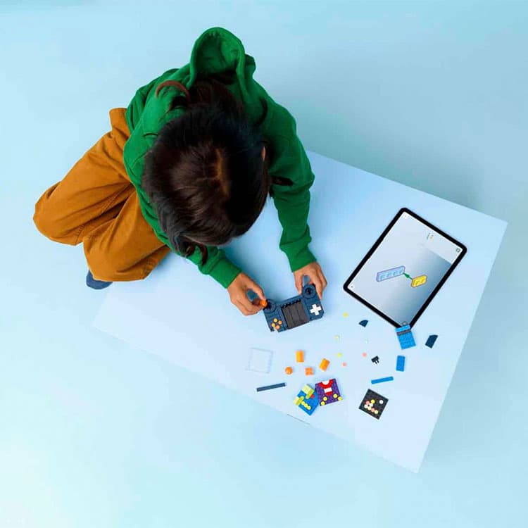 LEGO Creator 3 in 1 Retro Oyun Konsolu - 268 Parça ( 31380) — görsel 6